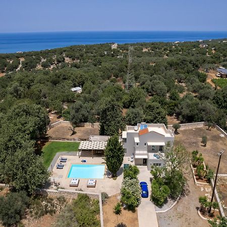 Villa Ellie - Heated Pool, Playground, Garden & Bbq! Vederoi Exteriör bild